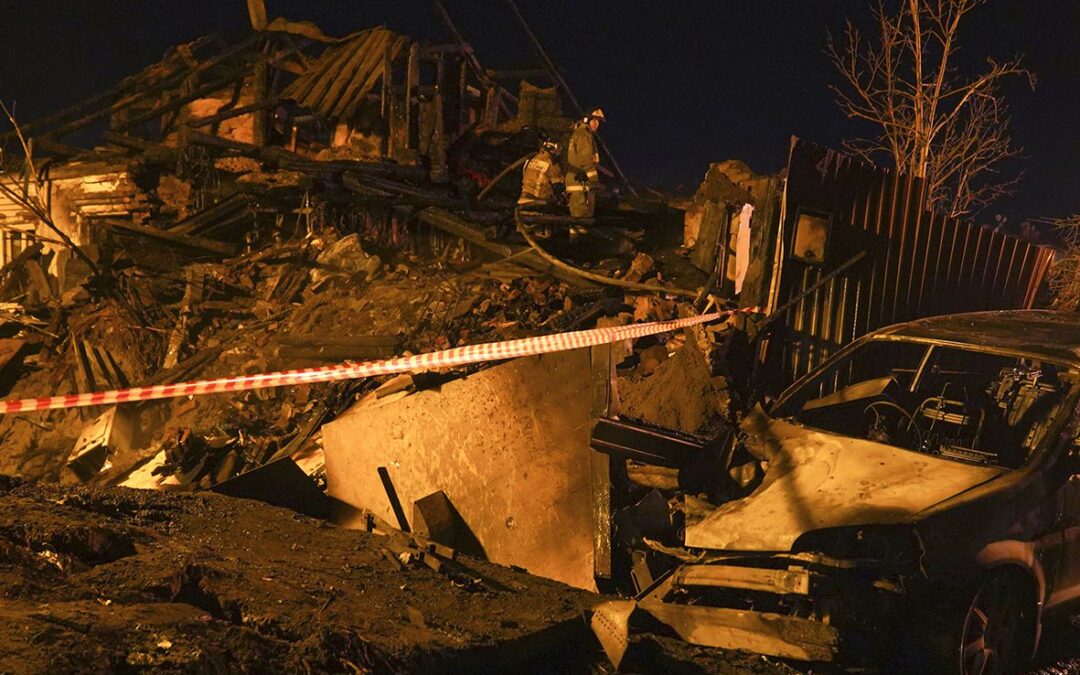 Niega Kiev planes de lanzar ‘bomba sucia’