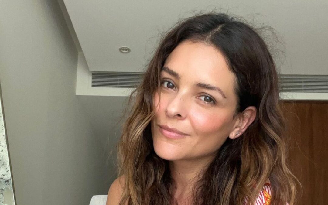 Grettell Valdez muestra su dedo después de haberle amputado una parte: ‘La huella la perdí’