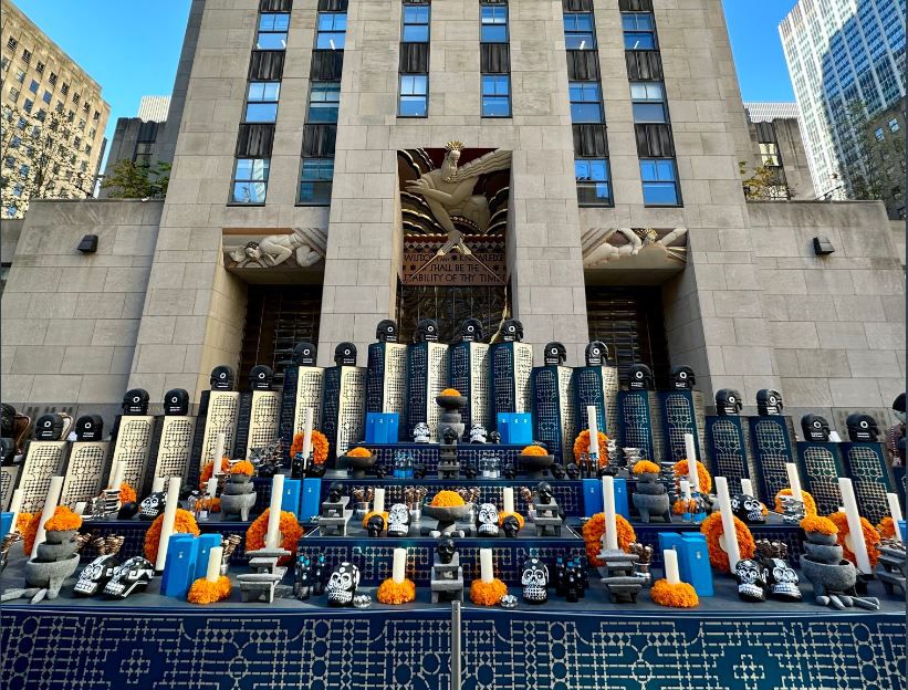 El Día de Muertos llega al Rockefeller Center: Así luce altar en NY