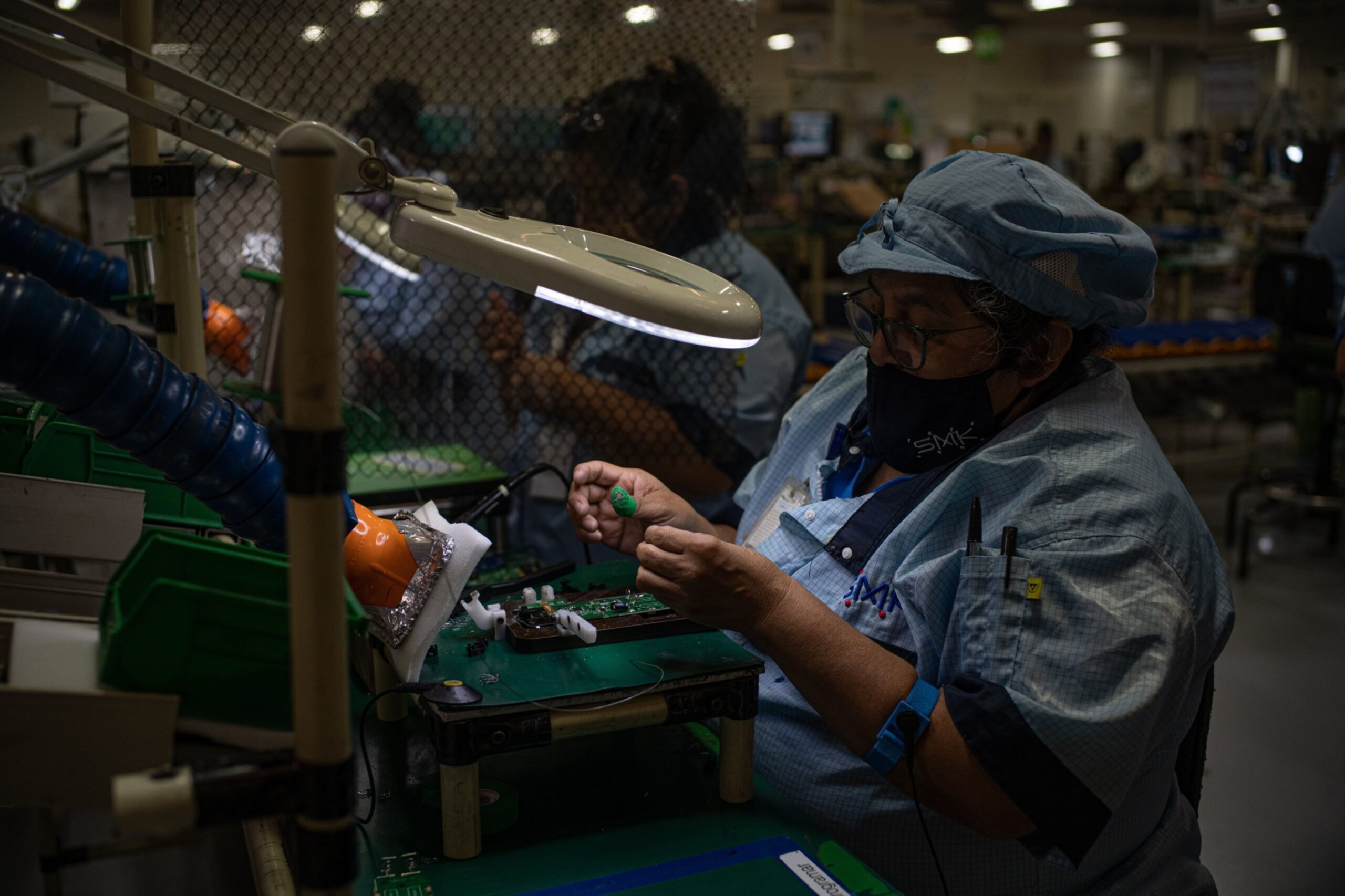 Sorprende recuperación del empleo manufacturero de NL