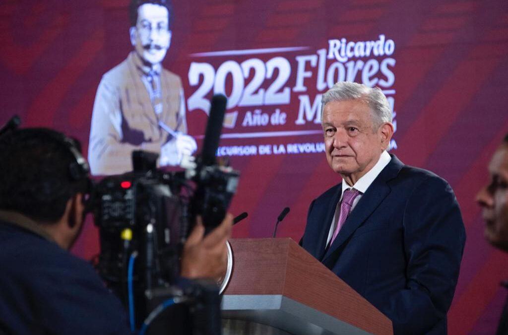 AMLO se pone ‘patriótico’ por T-MEC: ‘No vamos permitiremos que se viole soberanía’
