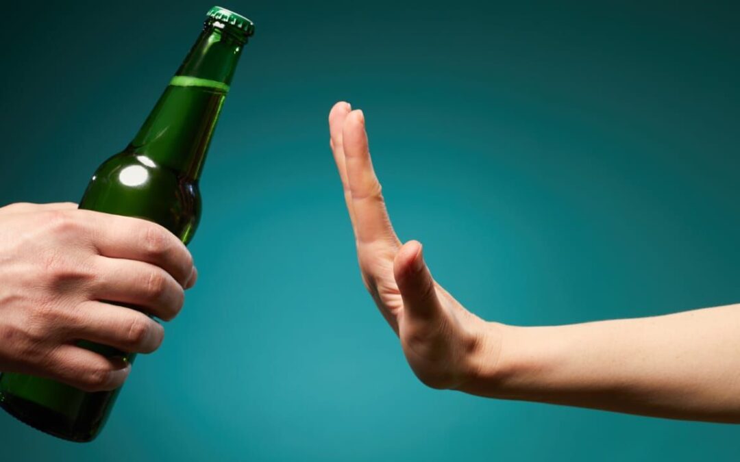 Ni una ‘copita de vez en cuando’: ¿Quiénes no deben beber alcohol?