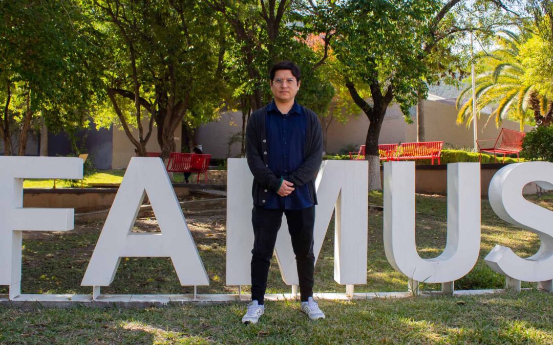 Maestro de FAMUS obtiene premio mundial de creatividad musical