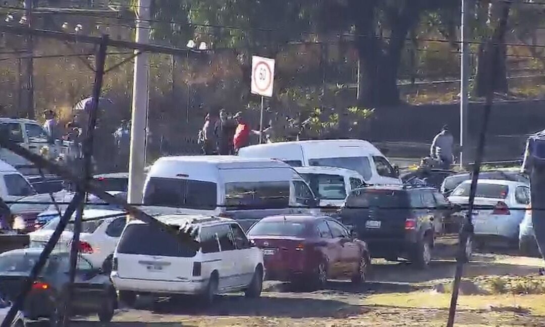 Habitantes de Ecatepec bloquean avenida Central por falta de agua: ¿Qué tramo es afectado HOY?