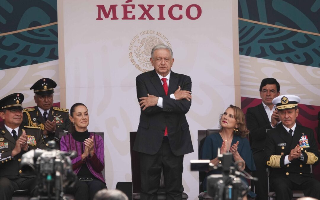 Los viejos símbolos del poder vigentes en la 4T