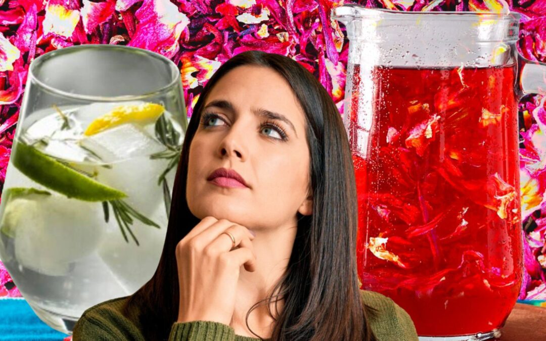 ¿Cuáles son los beneficios del agua de jamaica con romero?