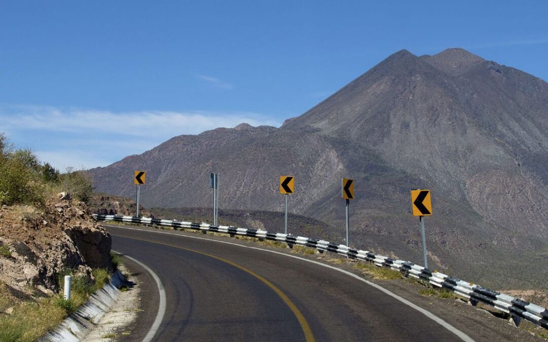 Además de la autopista a Puerto Escondido ¿qué otras vialidades entregará el gobierno en 2022?