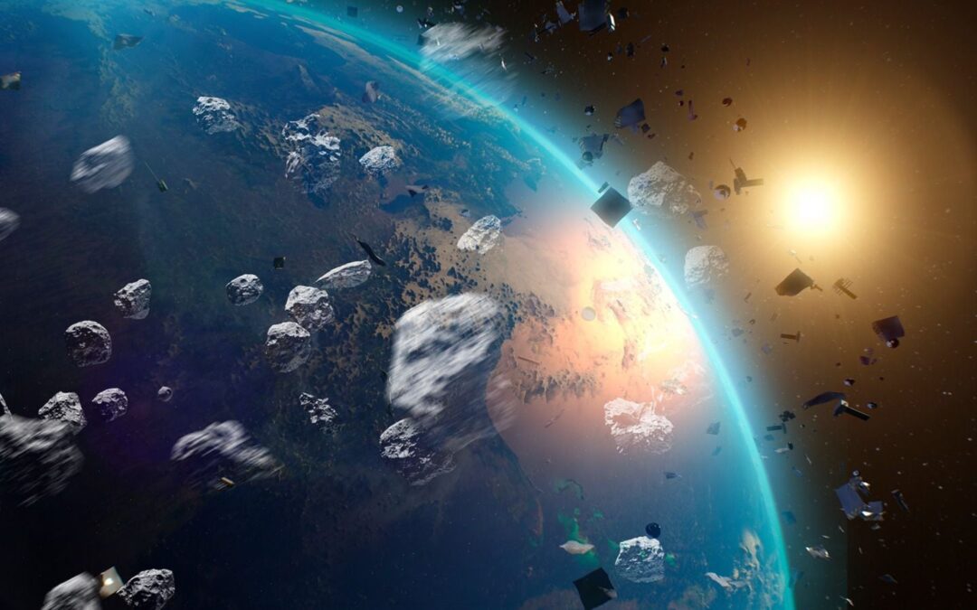 Un riesgo de 191 mil mdd ‘vuela’ sobre la Tierra: ¿Por qué la basura espacial amenaza tu dinero?