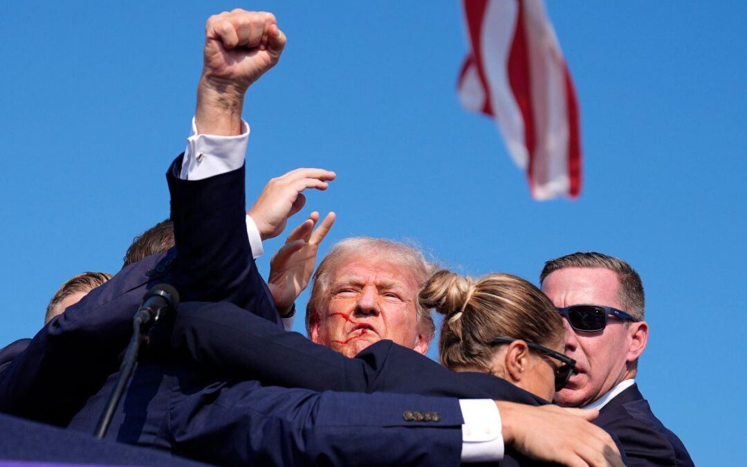 Evacuan a Donald Trump en Pensilvania: Reportan disparos en evento de campaña