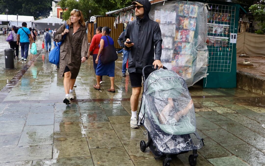 Un nuevo ciclón ‘acecha’ el sureste de México: ¿Dónde se esperan lluvias y heladas este domingo?