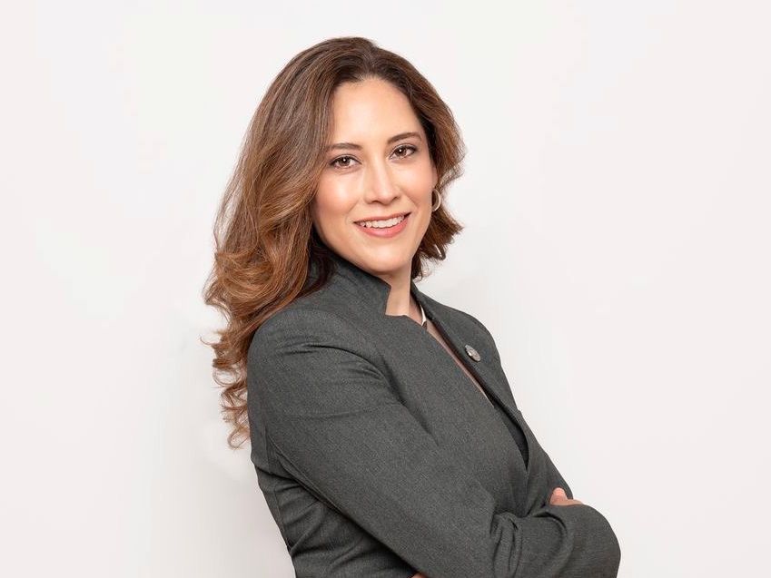 Agarzelim Alvarez: Transiciones