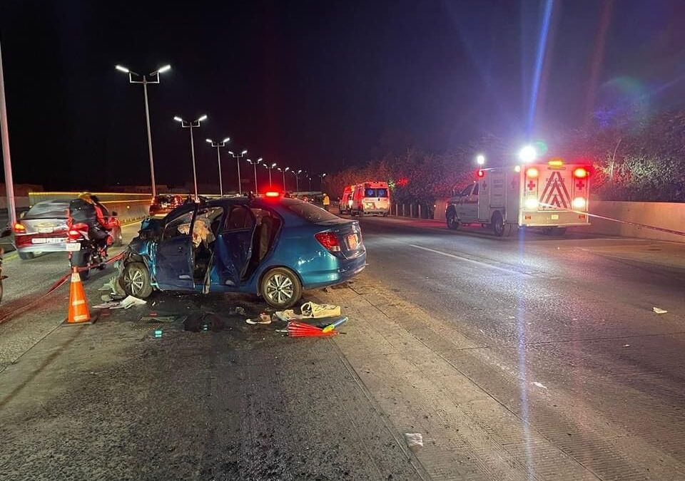Accidente en Paso Exprés deja dos muertos y cuatro lesionados