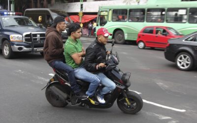 ¡Cuidado, motociclistas! Esta es la multa en dinero por no usar casco en CDMX y Edomex