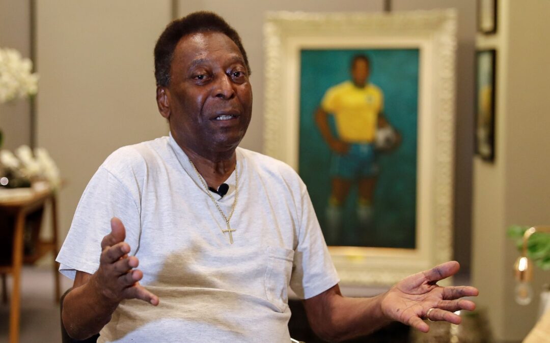 Pelé se encuentra estable; el exfutbolista reacciona bien a tratamiento en vías respiratorias