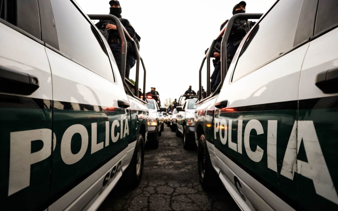 Aderezar al policía le sale caro: Multan con 95 mil pesos a comerciante que lanzó salsa a uniformados