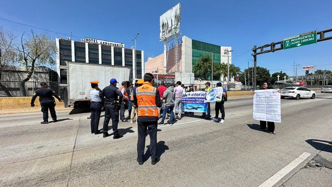 Trabajadores de Interjet exigen que Banco del Bienestar libere 863 mdp que les corresponden