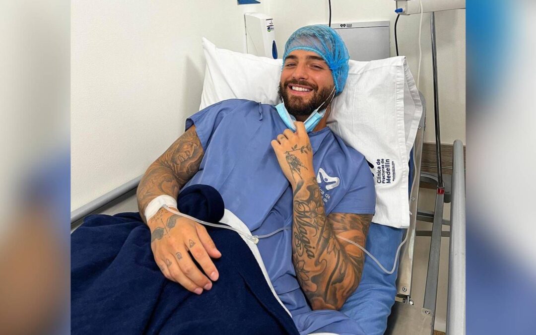 Maluma también se fregó la rodilla: ¿Por qué el cantante tuvo una cirugía?