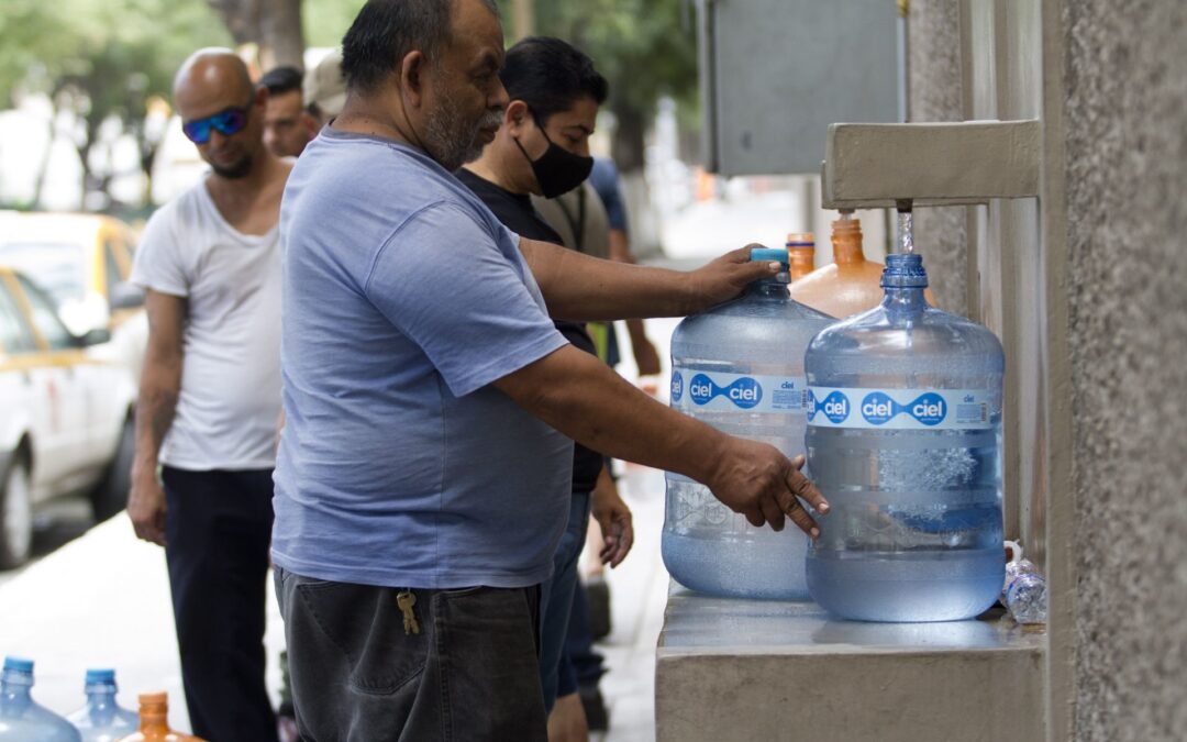 Sequía en CDMX: Estas 10 empresas e instituciones darán 7 millones de tinacos a los chilangos