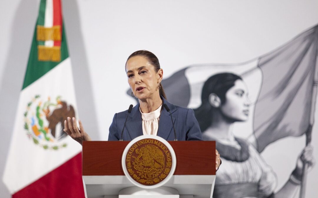 Sheinbaum ‘para’ a Ronald Johnson: ‘Uso de la fuerza contra el narco no está sobre la mesa ni la silla’