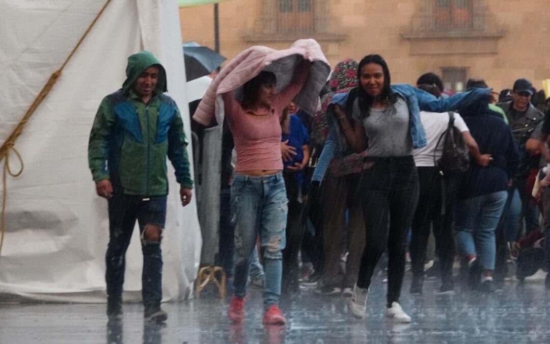 Amanecer lluvioso: Este es el pronóstico del clima para este lunes 17 de abril