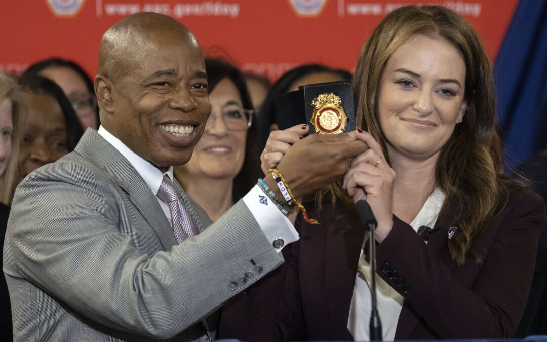 Laura Kavanagh, ella es la primera mujer que encabezará a los Bomberos de Nueva York