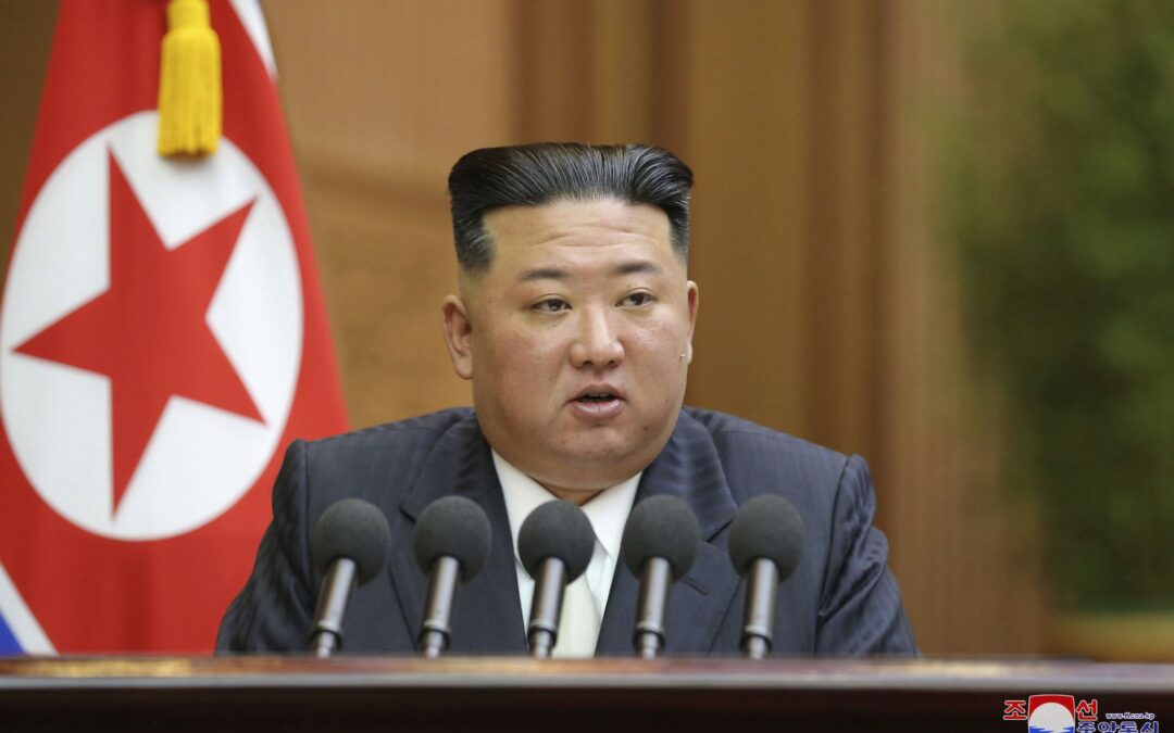 Corea del Norte prueba dron submarino; provoca un ‘tsunami radiactivo’, advierte