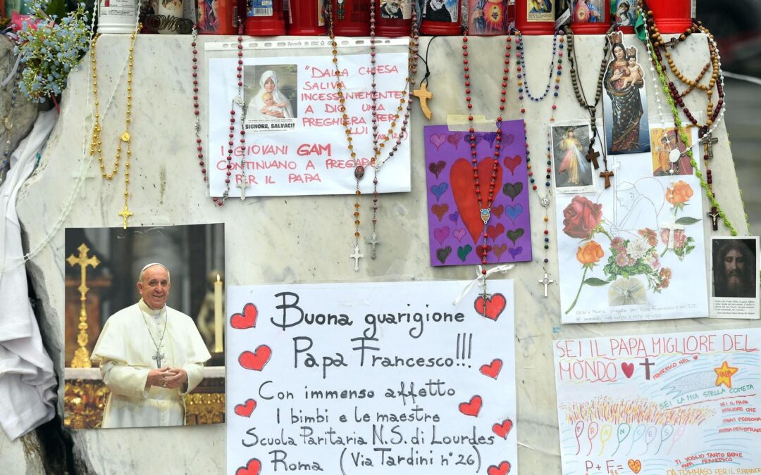 ¿Papa Francisco ya va de salida? Muestra ‘gradual mejoría’ tras terapias, informa el Vaticano