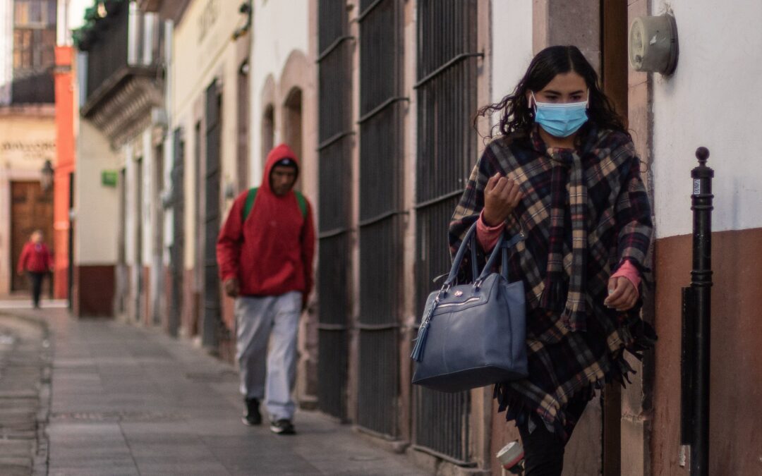 Cabeza: Domingo de fuertes lluvias y heladas: Frente frío 10 y tormenta ‘Sara’ ponen a temblar a México
