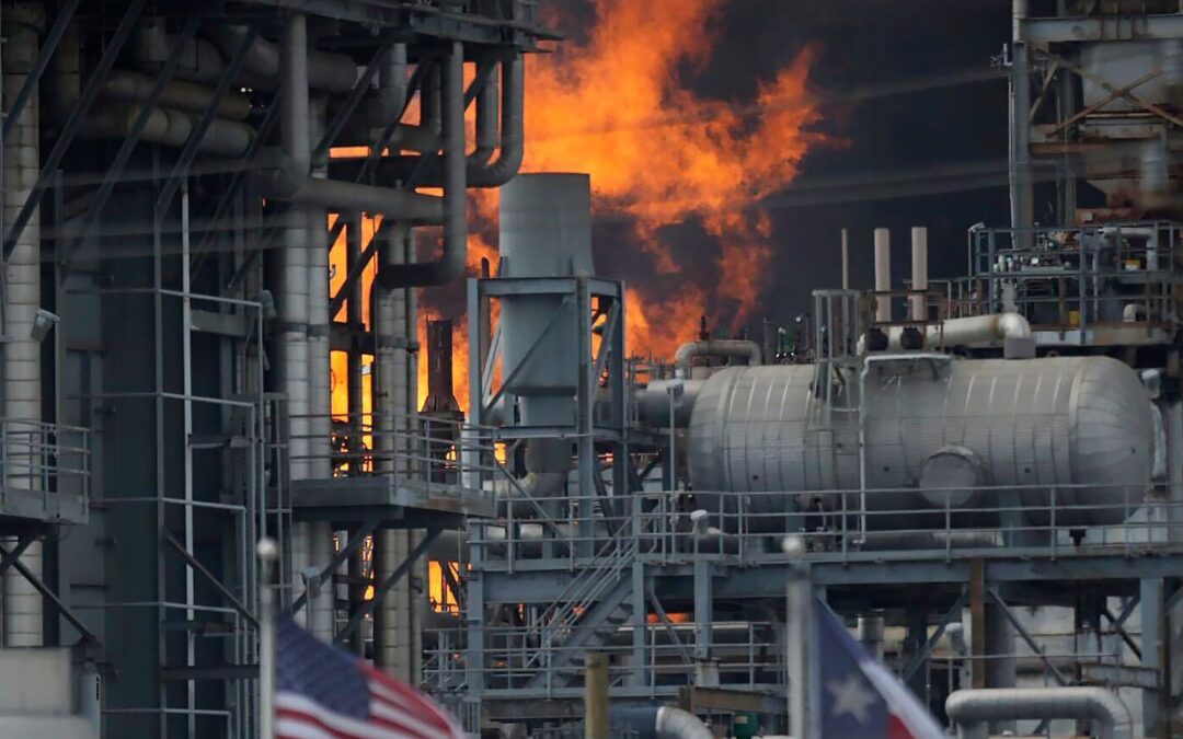 Incendio en Deer Park: Pemex descarta afectación en su unidad