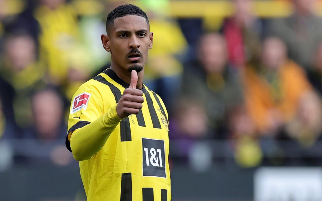 Sébastien Haller anota su primer gol con el Borussia Dortmund tras vencer cáncer testicular