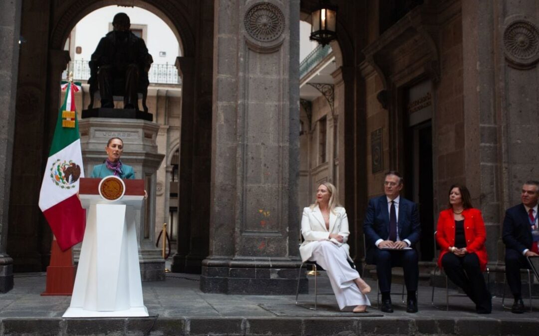 “Entre nosotros no competimos”: Sheinbaum responde a amenazas de Trump sobre revisión del T-MEC