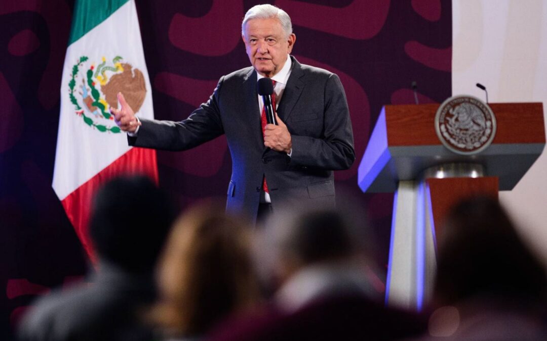 AMLO responde a acusaciones de Tomás Zerón contra Peña Nieto: ‘Que venga y se entregue’