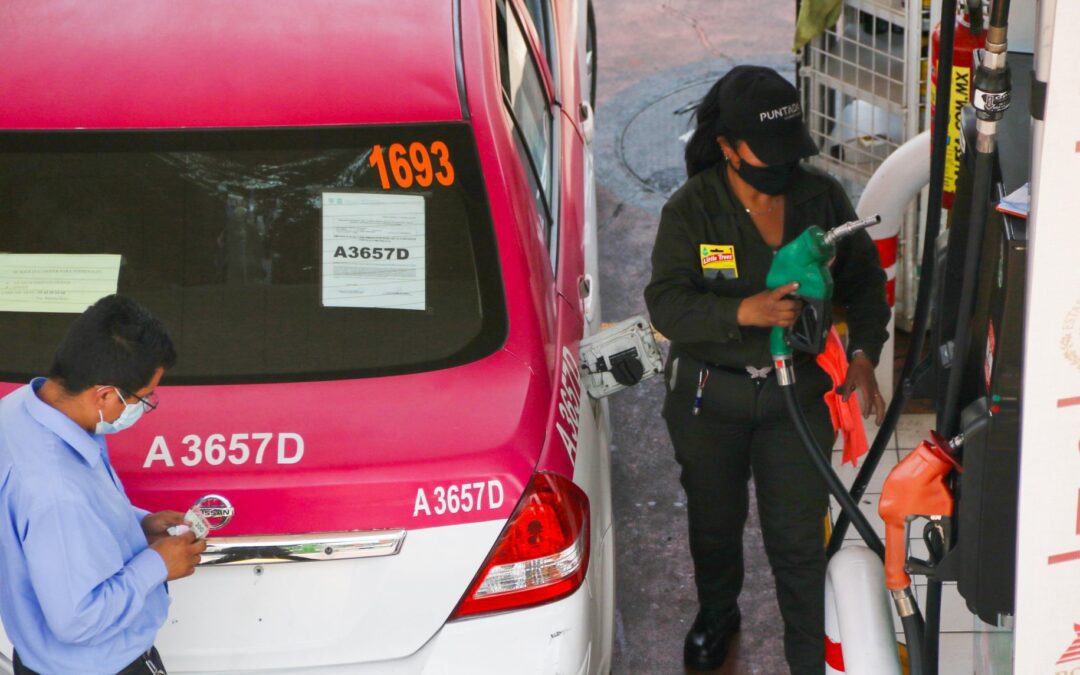 ‘Tijeretazo’ a la gasolina Premium: Hacienda baja apoyo fiscal a combustibles
