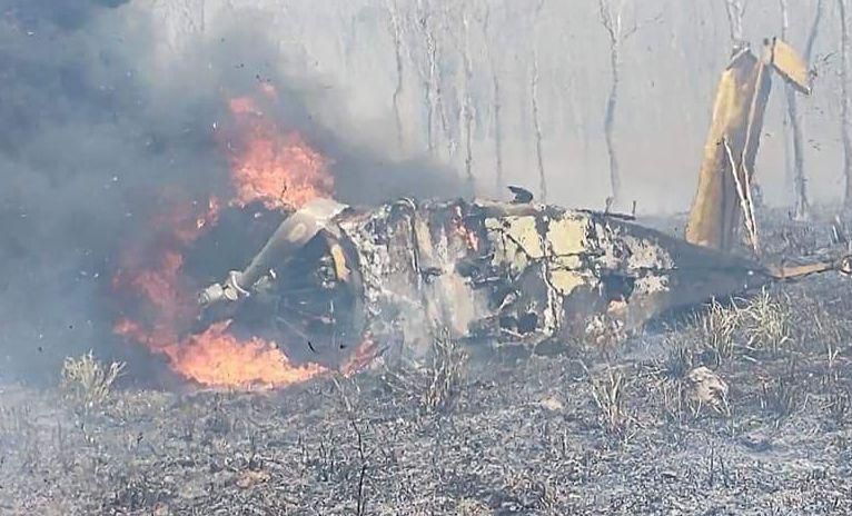 Cae avioneta en el rancho San Pedro en Champotón, Campeche, y se incendia