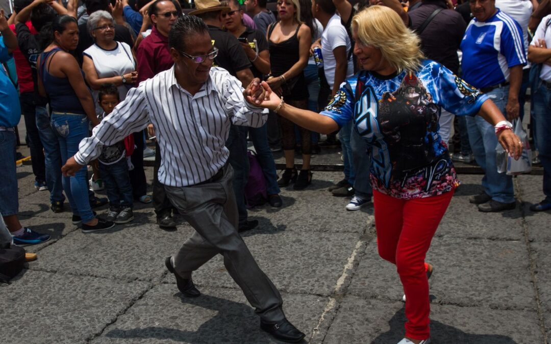 Un cumbión bien loco en Santa Maria la Ribera: Así nació la tradición de los sonideros en CDMX