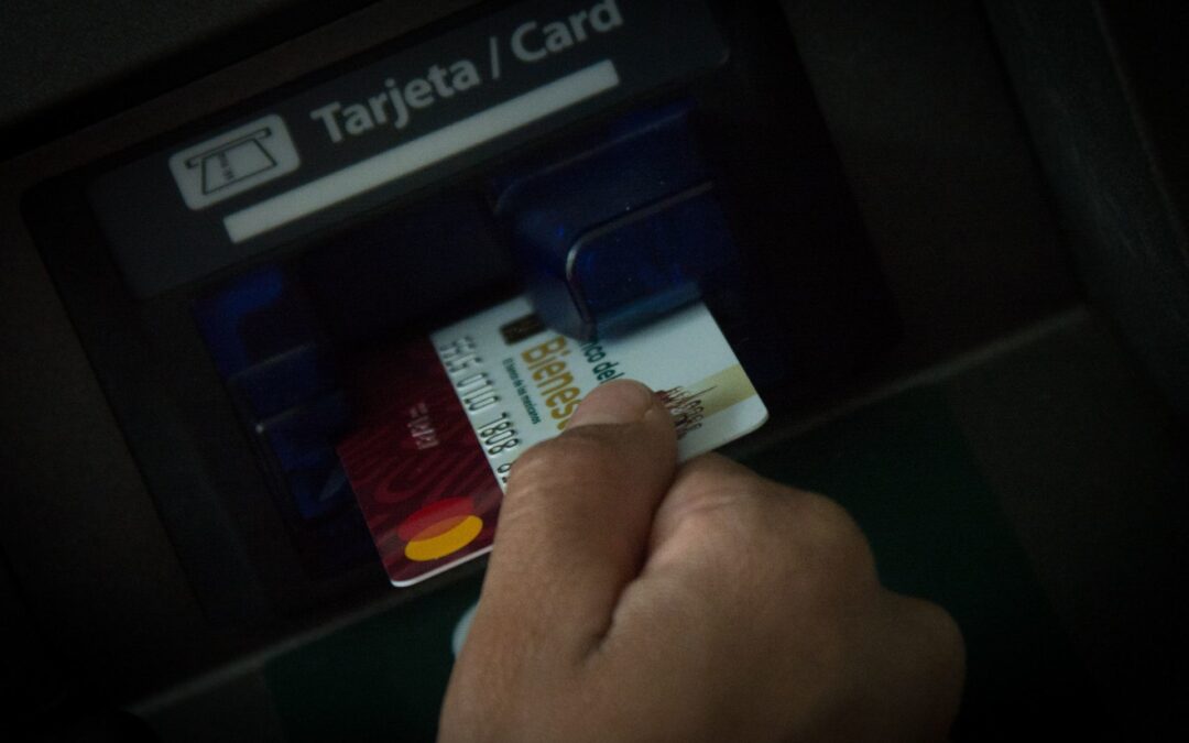 De BBVA a Banco del Bienestar: ¿Dónde y cuándo recibir la tarjeta de la pensión para rezagados?