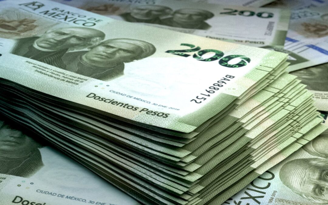 Peso no consigue mantener ganancias y pierde al final del día