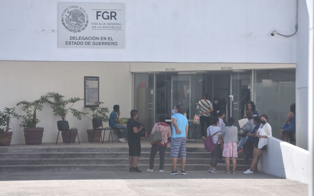 Fiscalía asegura eficacia de 97 por ciento aún con austeridad; organizaciones la contradicen