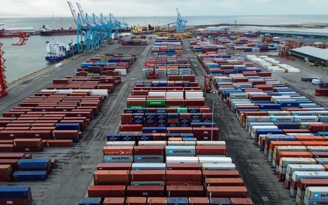 Canadá no se queda atrás: Trump pausa un mes los aranceles a productos incluidos en el T-MEC