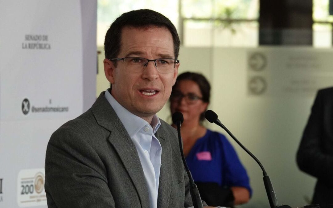 Anaya explota contra ‘blindaje’ a reformas: ‘Quieren resolver pleito reformando la Constitución’