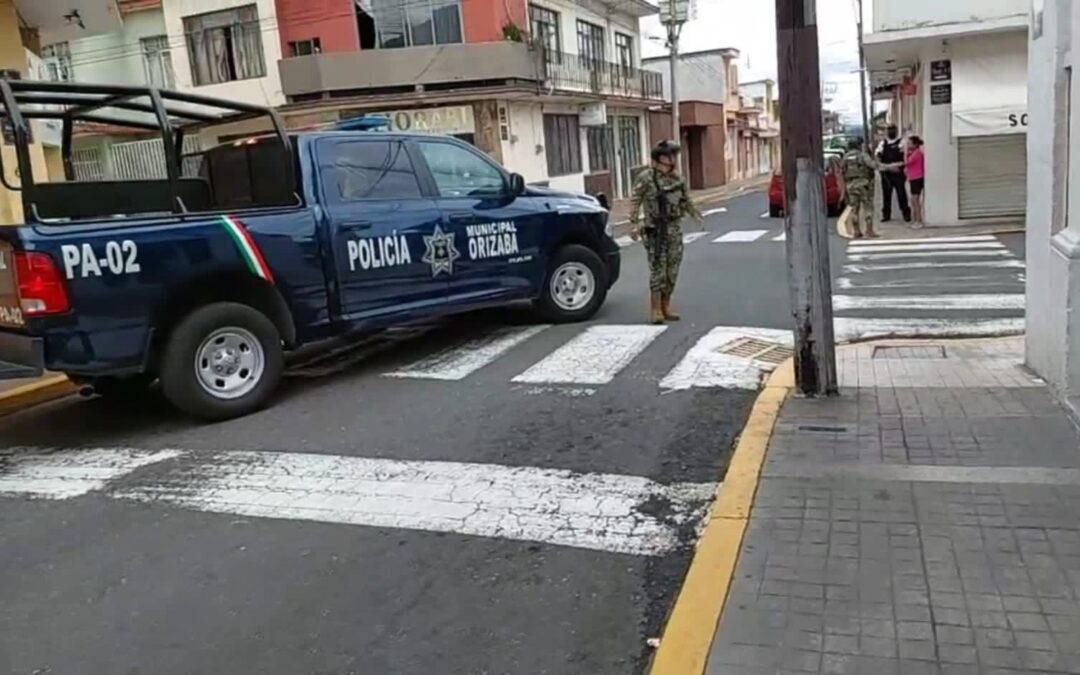 Asesinan a maestra al salir de la escuela en Veracruz; es el segundo caso similar