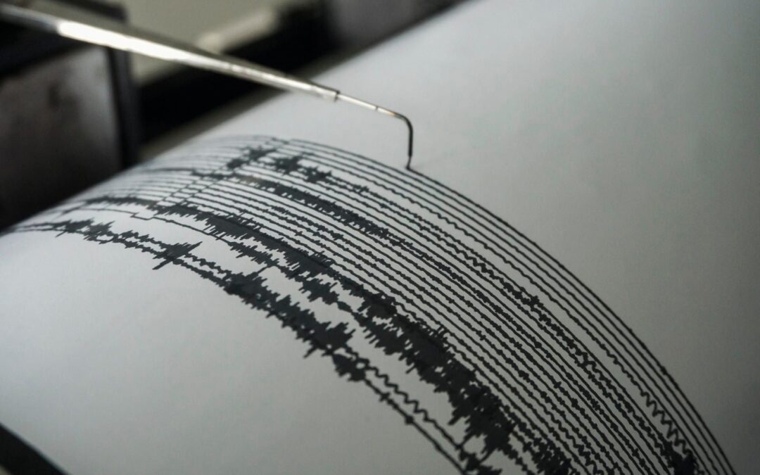 Sismo magnitud 7 ‘madruga’ a Perú: Emiten alerta de tsunami en las costas