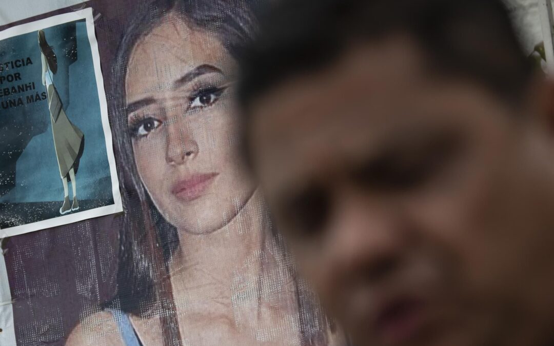 Papá de Debanhi Escobar califica el trabajo de las autoridades de Nuevo León: ‘Son unos cerdos’