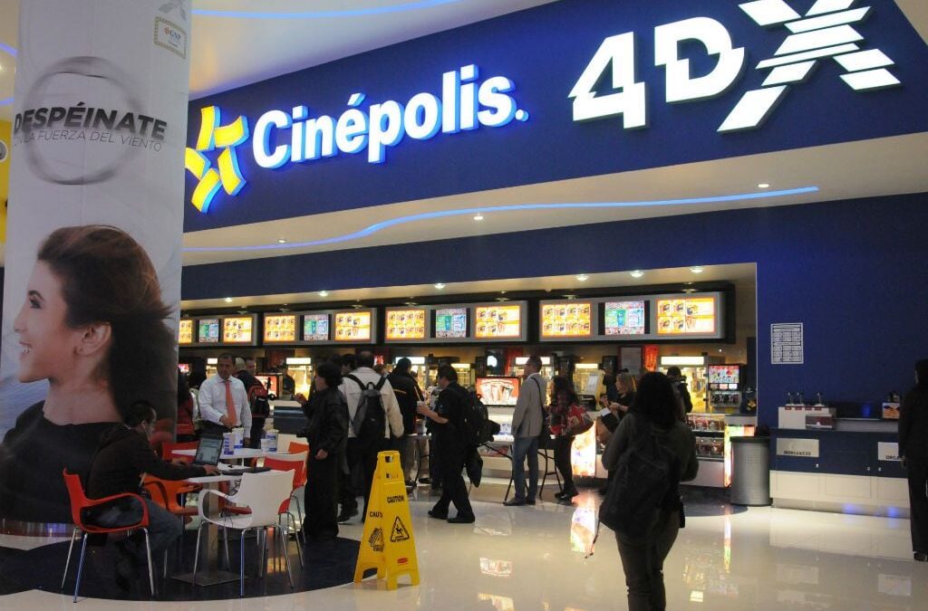 Profeco exige a Cinépolis ser claro con ‘garantía’ tras quejas por proyección de ‘Emilia Pérez’