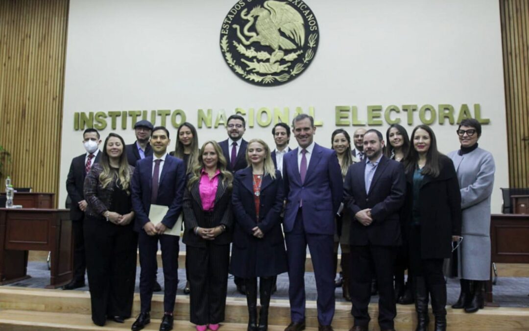Iglesia le entra a defensa del INE; reforma electoral de AMLO es ‘un agravio contra la democracia’