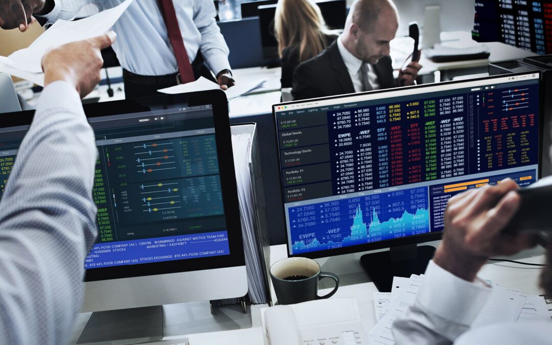 Wall Street cierra con ‘miedo’ por fallas en sector bancario de EU