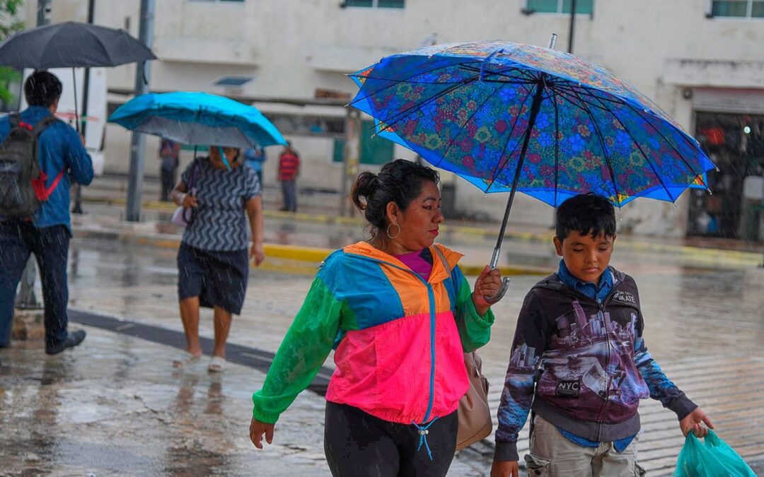 Lluvias ‘no sueltan’ a CDMX y Edomex: ¿En qué zonas se esperan aguaceros este jueves?