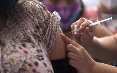 Cofepris ‘frena’ a la vacuna contra la influenza mexicana de Sanofi