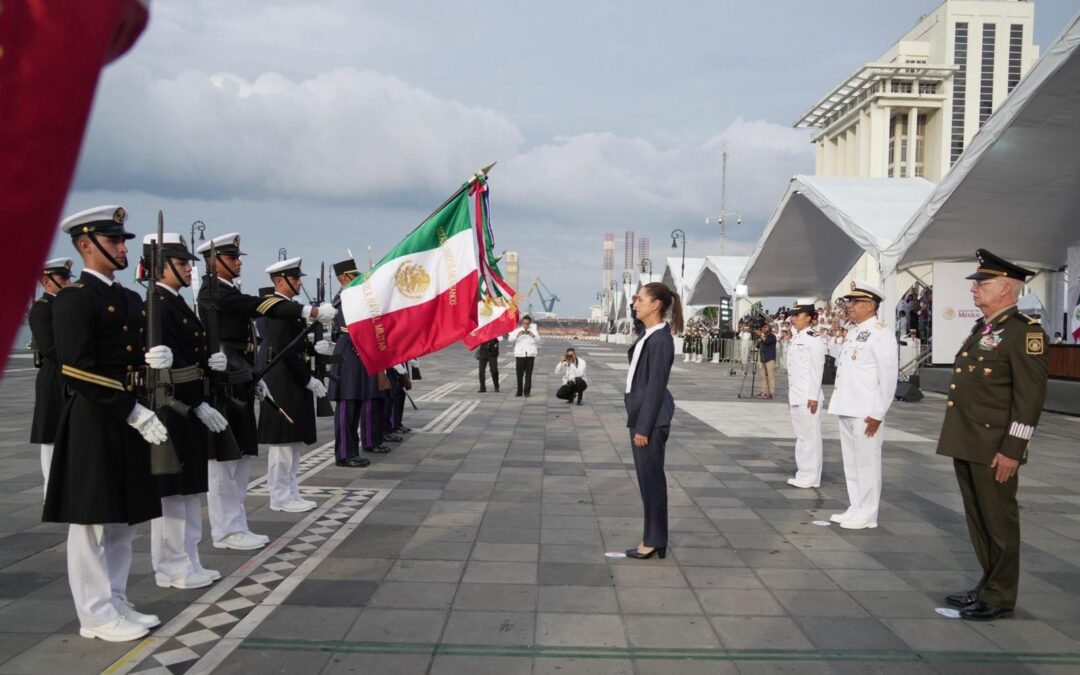 Claudia Sheinbaum asiste a conmemoración de la Constitución de 1824 y los 203 años de la Armada de México