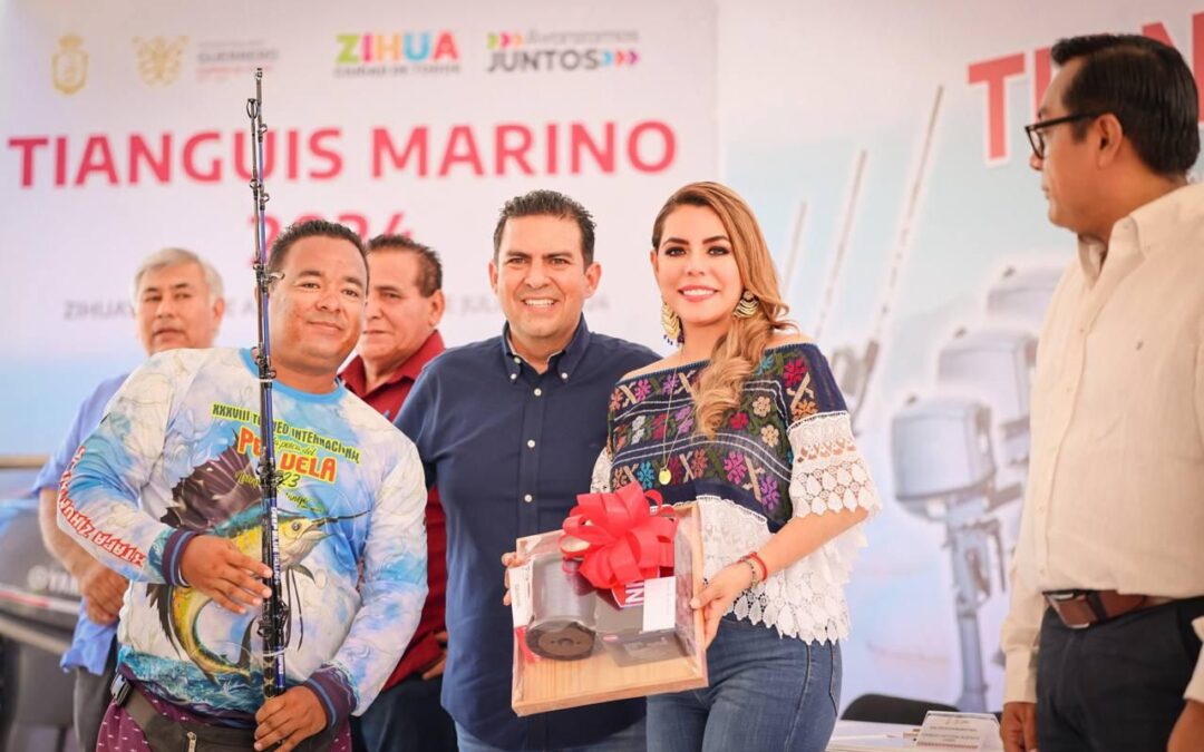 Entrega Evelyn Salgado apoyos del Tianguis Marino 2024 en Zihuatanejo